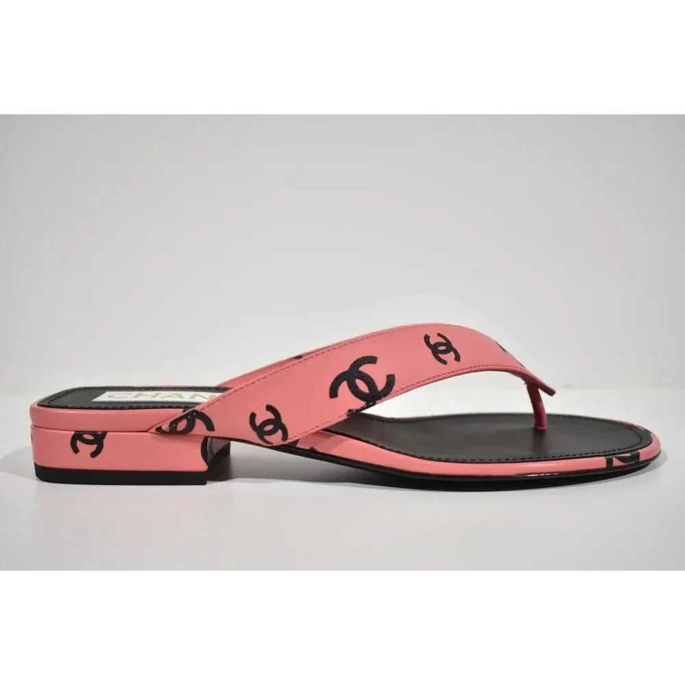 Chanel 22S Pink Black Printed Lambskin CC Logo Thong Flat Flip Flop Sandal 37 - Picture 2 of 12